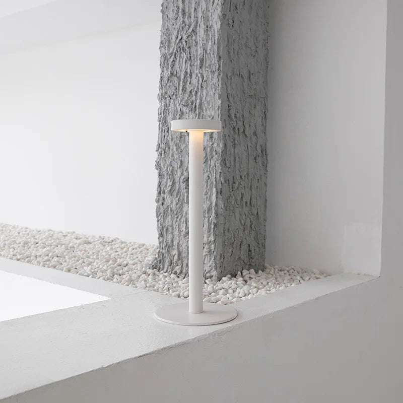 Lampe champignon étanche IP54 en extérieur