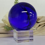 boule verre bleue décorative mystique sphère translucide réfléchissante décoration maison spirituel