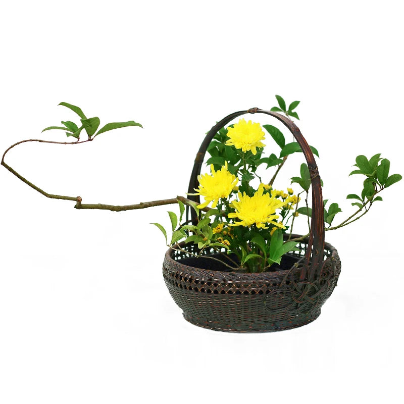 paniers vases bambou tissage floral arrangement marron artisanal rustique salon jardin anneaux métalliques