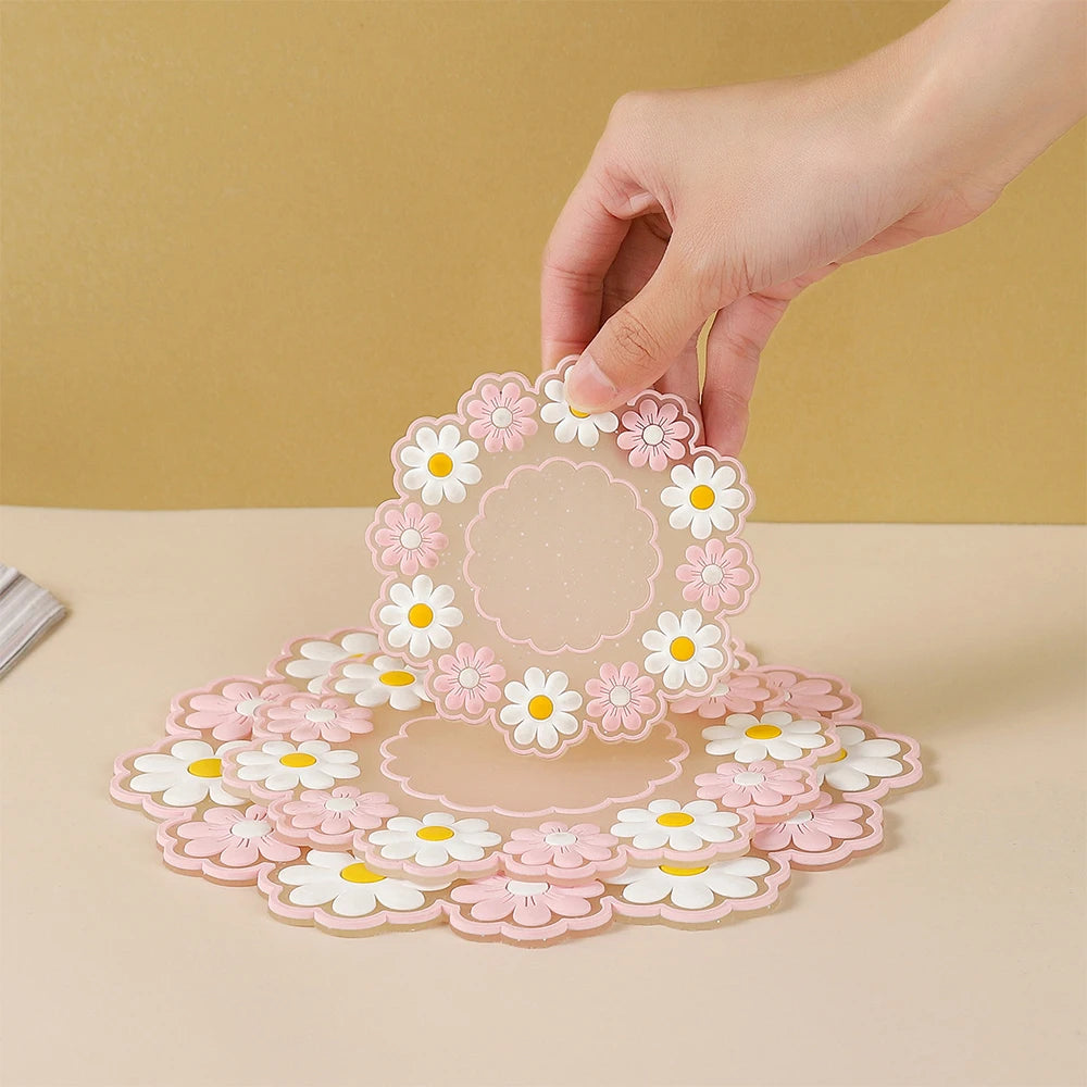 serviettes table décoratives fleurs blanches rose bleu clips adhésifs silicone respectueuses environnement