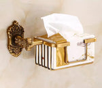 accessoires salle bain doré ornements sculptés finition brillante antique élégant porte serviettes savon toilette
