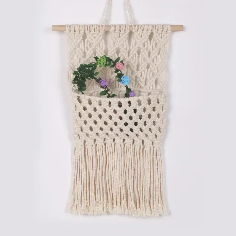tapisserie macramé boho chic beige motifs géométriques franges moderne suspension maison