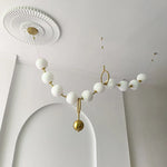 suspension lumineuse moderne boules translucides blanc salon chambre pendentif métal nordique lumière