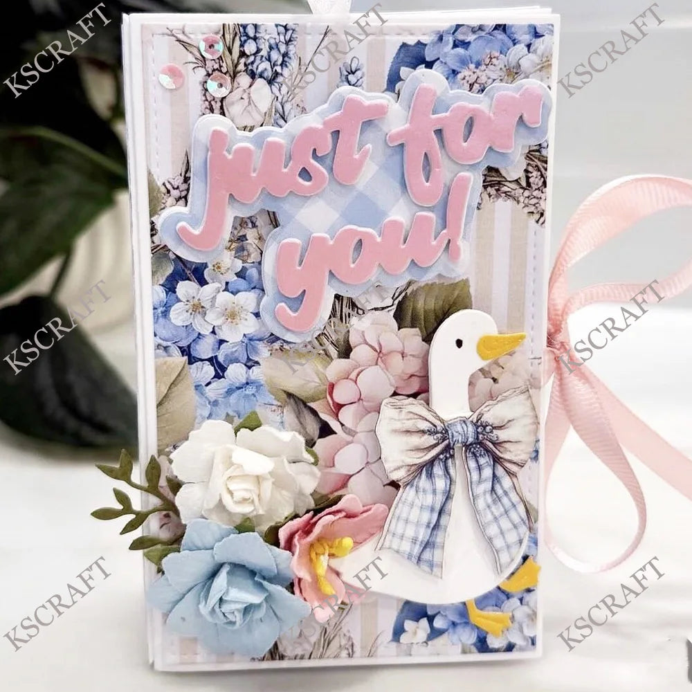 scrapbooking kit matrices découpe cartes pop up boîtes cadeaux motifs floraux textures élégantes fleurs