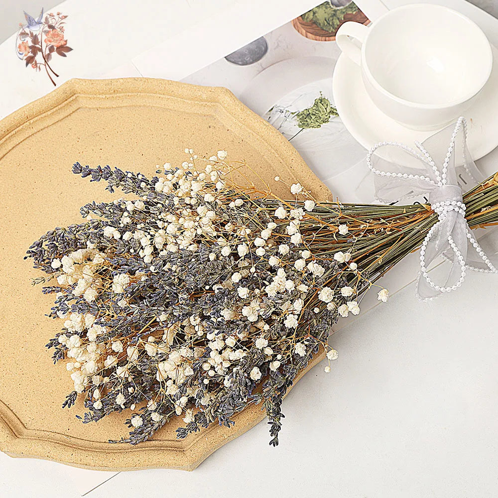 bouquet fleurs séchées lavande gypsophile mixte décoration maison anniversaire mariage violettes blanches boho doux