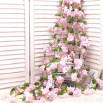 guirlande fleurs artificielles cerises rose clair décor mariage romantiqueintérieur festive