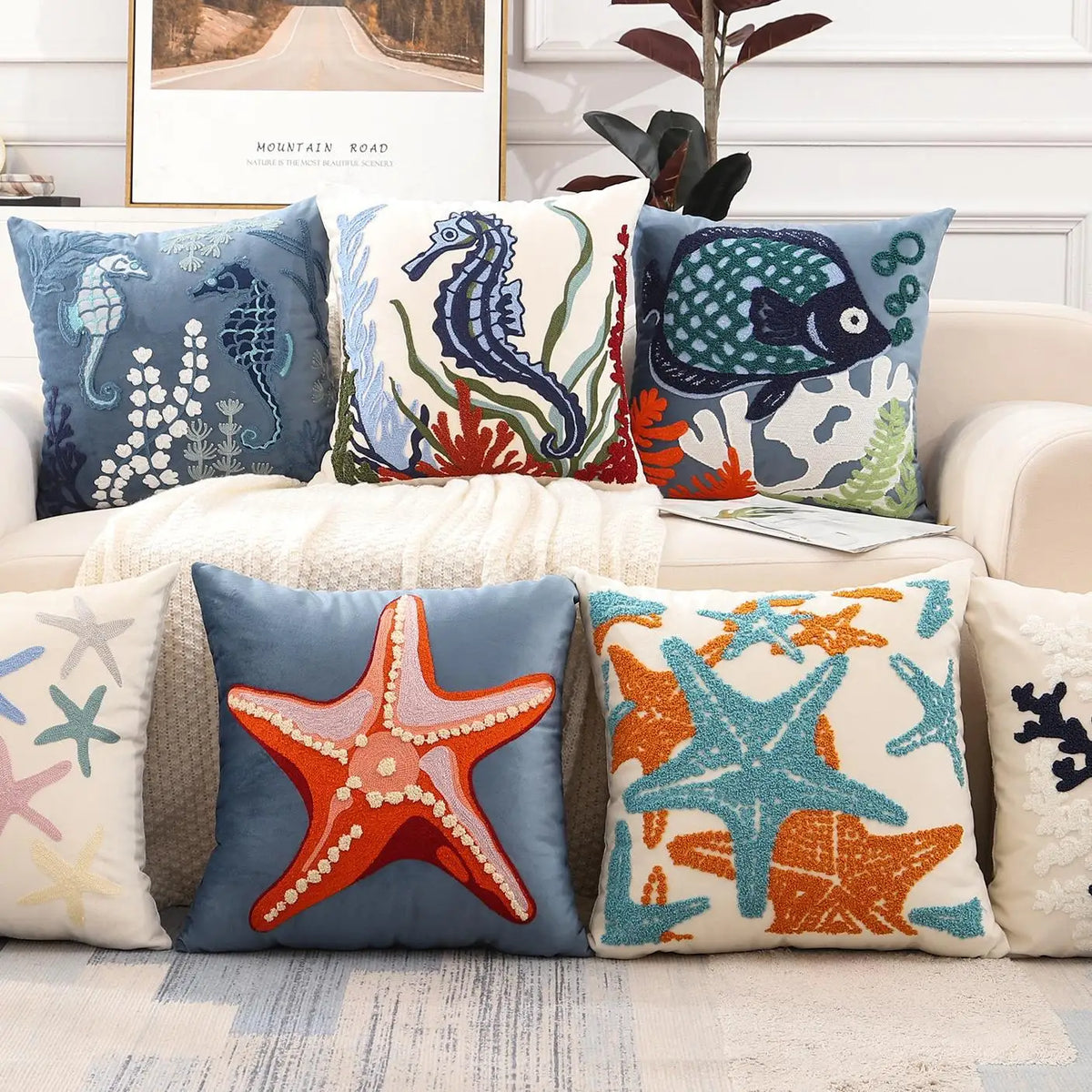 housse coussin brodée motif marin hippocampes coraux blanc océan 45x45cm polyester zipper