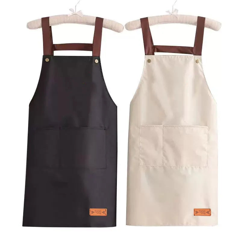 tablier cuisine imperméable bleu clair beige noir nettoyage poche avant épaulières cuir classique