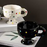 tasses modernes décoratives poignée motif floral points colorés respectueux environnement noir blanc