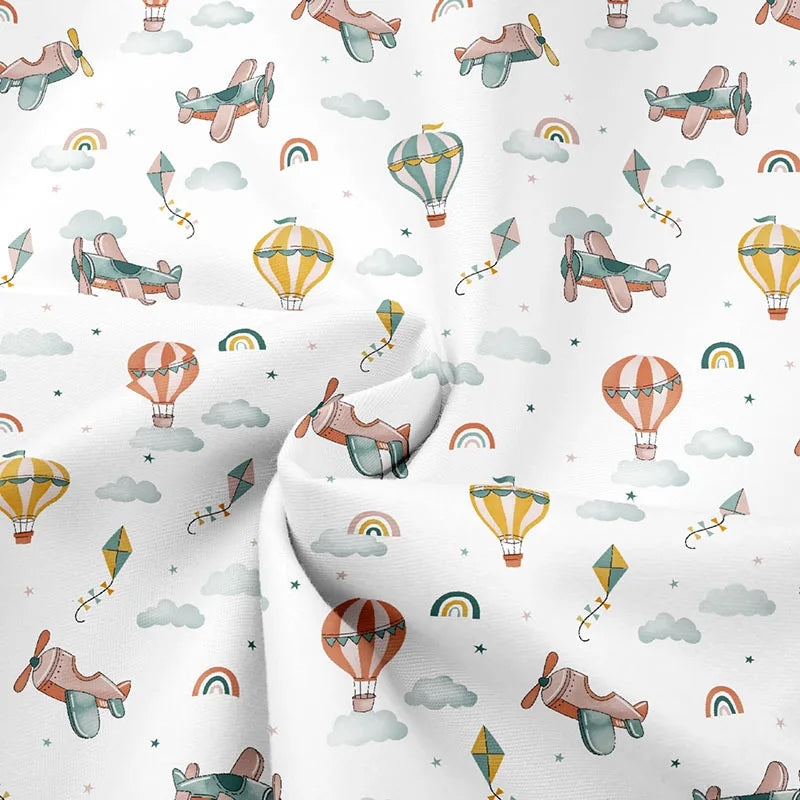 drap housse lit bébé coton motif oiseau étoile enfant chambre moderne blanc jaune gris