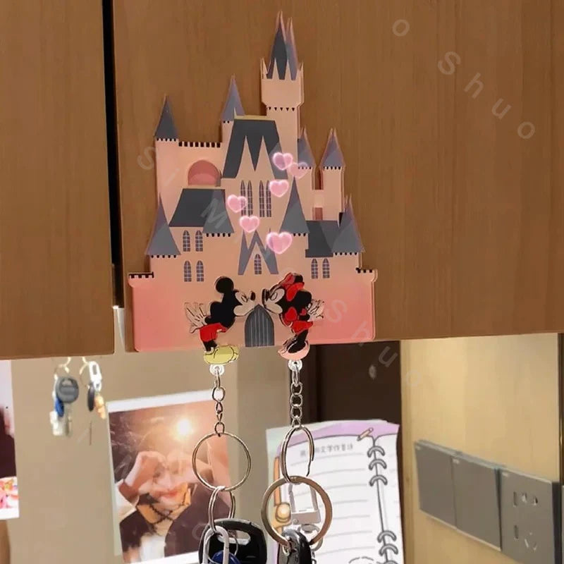 porte clés mural château disney mickey minnie rose gris bleu Jaune Noir Blanc architectural