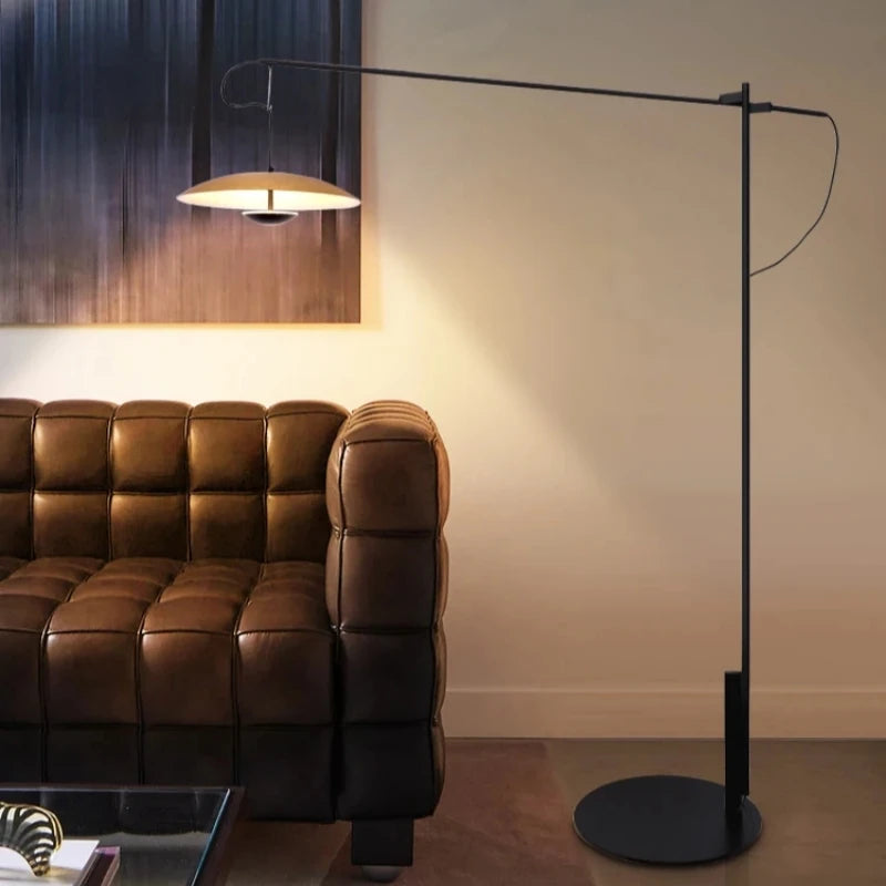 Lampe champignon verte allumée en ambiance tamisée