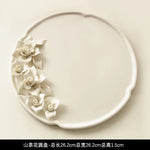 vase decoratif blanc roses relief porcelaine classique tasse bol plat boite rond coeur carreeDecoration