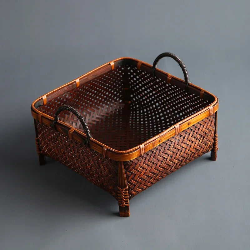 panier tressé traditionnel brun foncé poignées salon thé rangement fruits vintage
