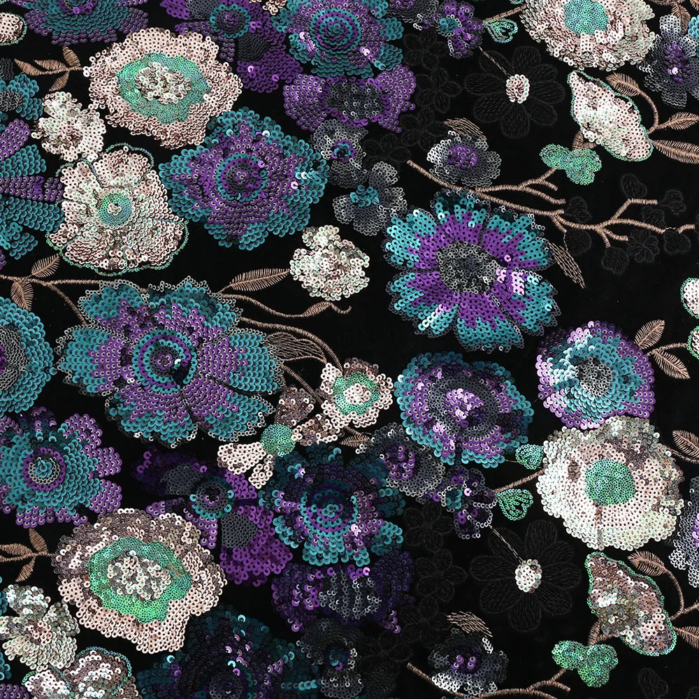 tissu brodé fleurs paillettes noir rouge vert violet polyester opacité 125cm broderie pailletée tissu