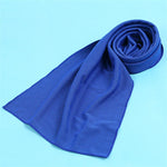 serviette microfibre points noirs bleu orange gris moderne sportive rapide absorption refroidissement durable activités