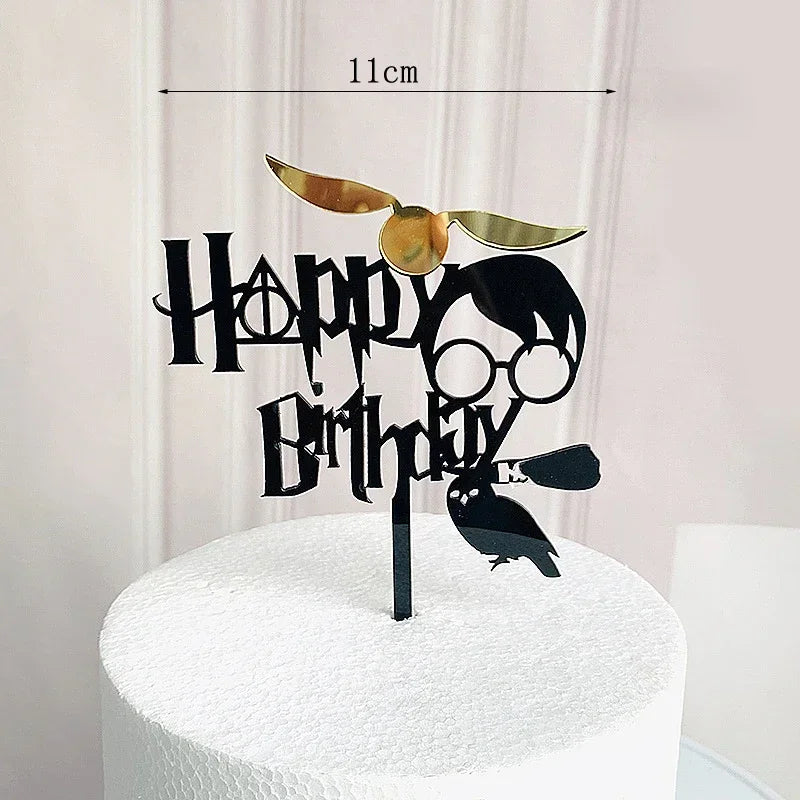 décoration gâteau anniversaire harry potter étoiles chapeau lunettes balai noir