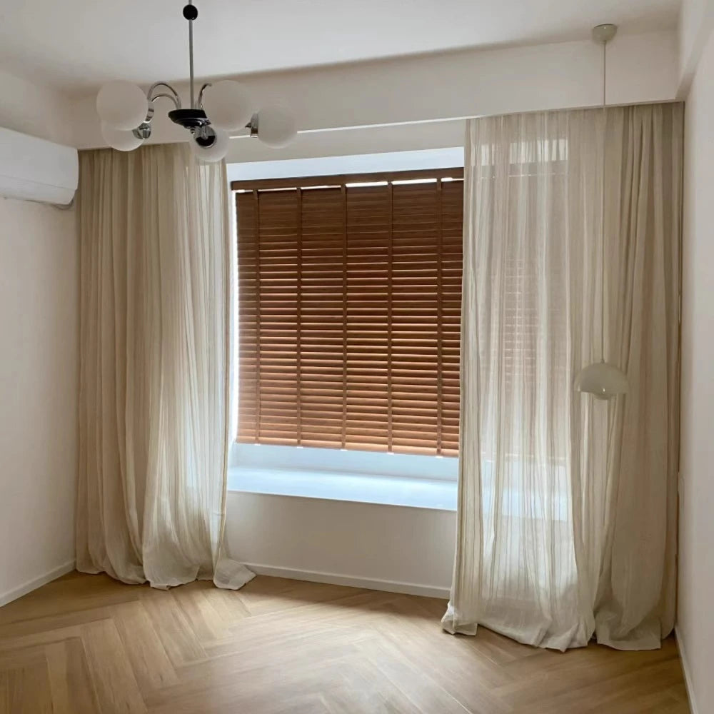 rideau polyester beige clair rayures dorées translucide moderne fenêtre maisonôtel
