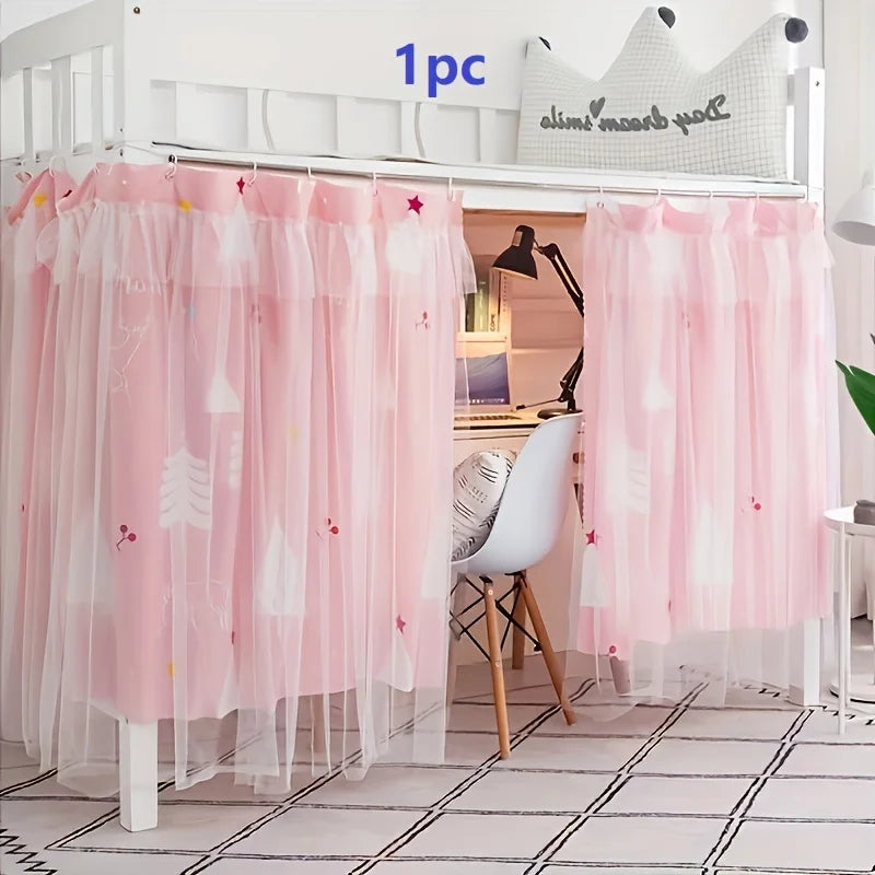 rideau lit double motif sapins étoiles rose blanc bord festonné semi transparent tringle crochets