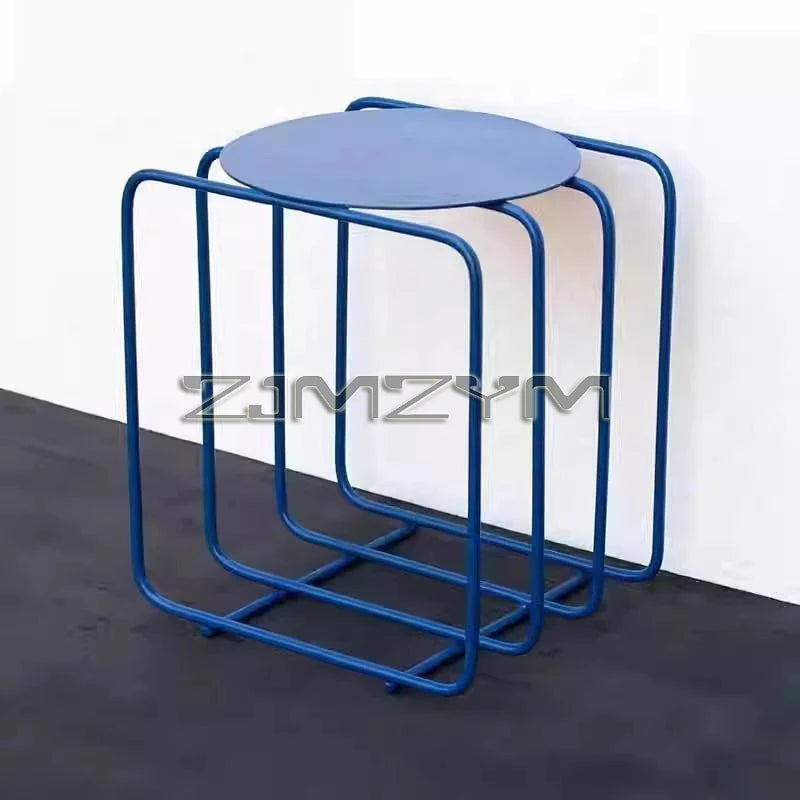 table basse ronde métal moderne minimaliste couleur bleue salon décoration