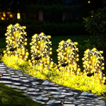 guirlandes solaires led jaune blanc argenté rouge vert bleu arbres feuilles patio jardin extérieur