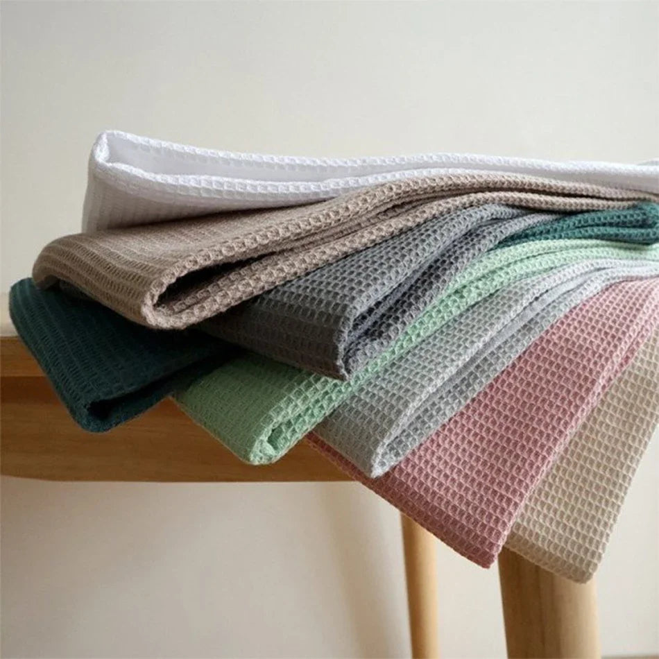 serviette cuisine coton tissé moderne gris blanc rose vert marron bleu géométrique absorbante