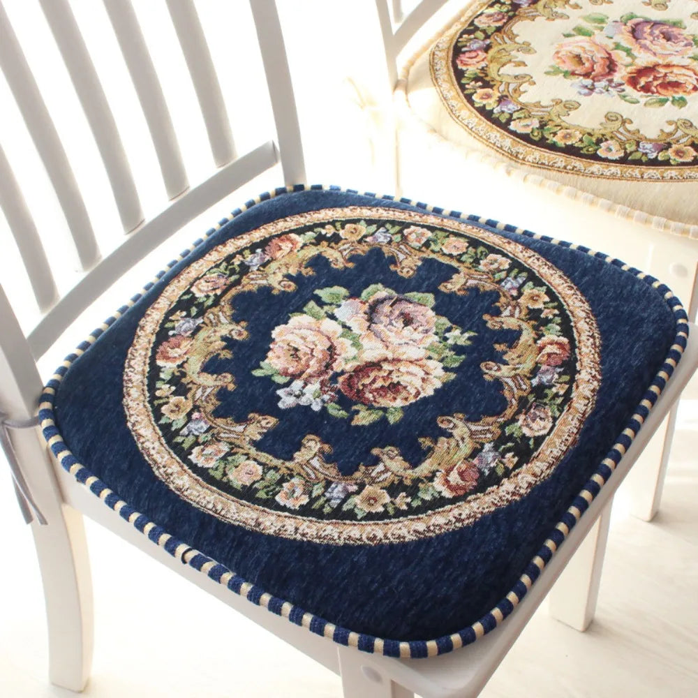 coussin chaise floral brodé rouge vert beige coton imperméable ruban fixation