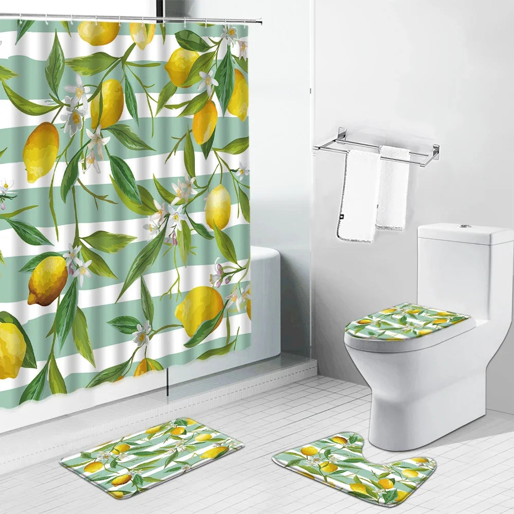 Salle de bain moderne avec ensemble d'accessoires décoratifs au motif de citrons, comprenant un rideau de douche coloré et assorti à un tapis de bain ainsi qu'un couvre-abattant WC, ajoutant une touche de fraîcheur et vivacité à votre espace. Idéal pour apporter une ambiance ensoleillée et accueillante dans votre pièce d'eau. Transformez votre salle de bain avec ce design fruité et élégant.