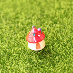 champignons décoratifs résine marron rouge lisses réels jardin decoration pointillés adultes