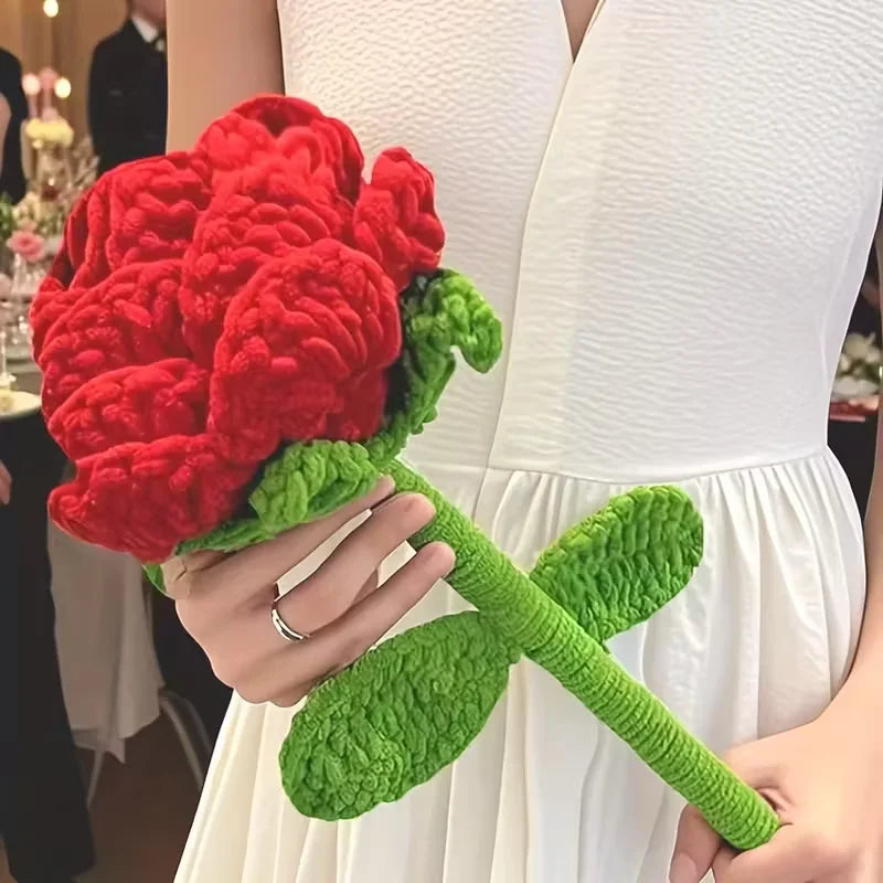 bouquets fleurs peluche rouge vert jaune marron rose crochetées intérieur mariage anniversaire