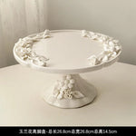 vase decoratif blanc roses relief porcelaine classique tasse bol plat boite rond coeur carreeDecoration