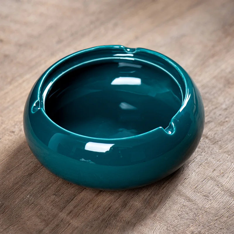 cendrier moderne élégant texture granulée motifs floraux noir bleu vert anneau métallique anti insectes
