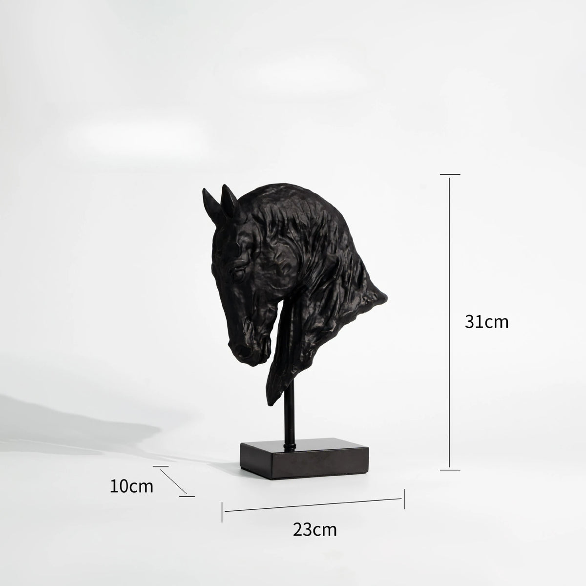 sculpture cheval noir texturée moderne décoration intérieure socle métal occasionnel événementiel festive