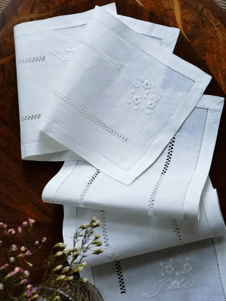 serviettes table classiques broderie florale blanc set pièces lin élégant vintage