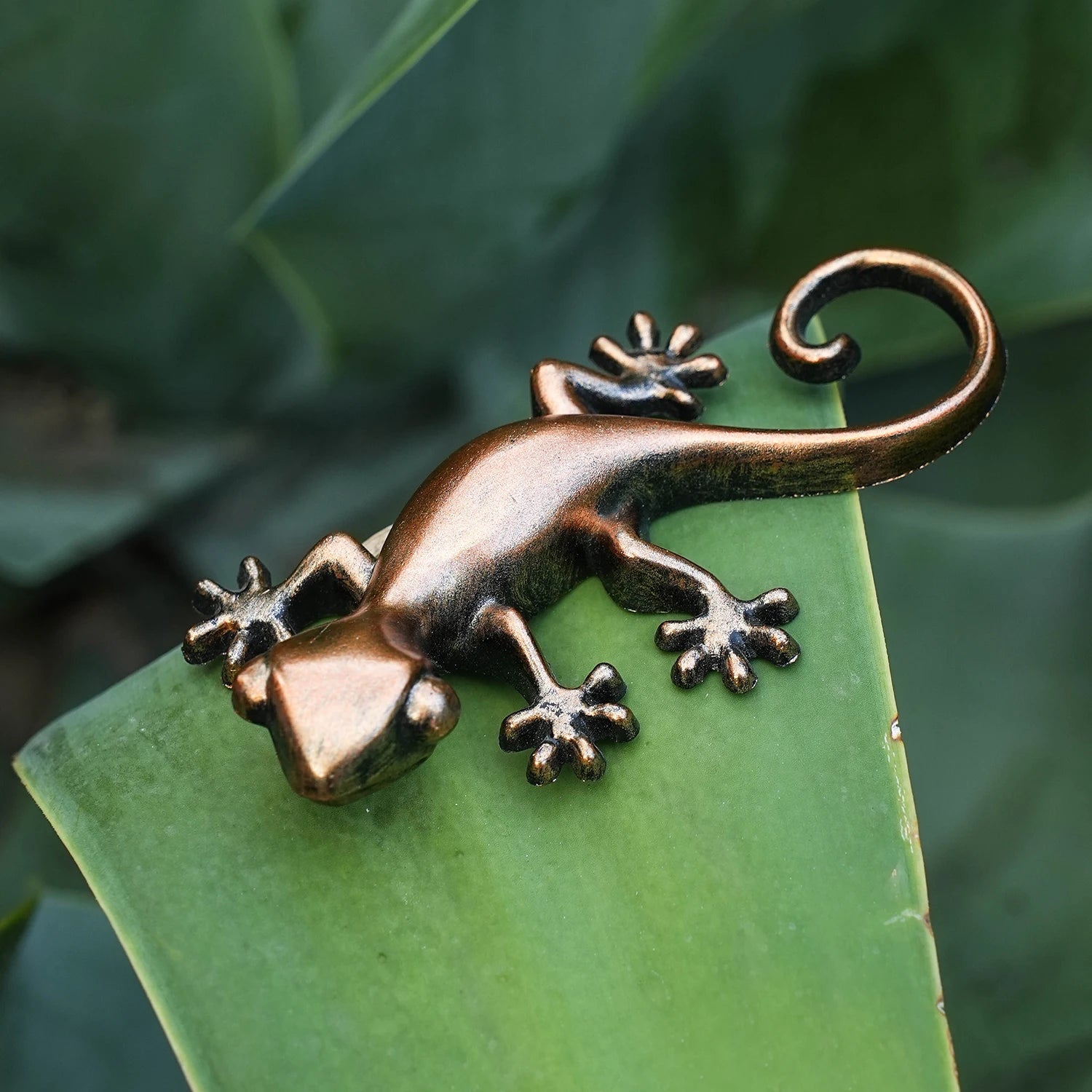 Gecko vert résine décoration jardin