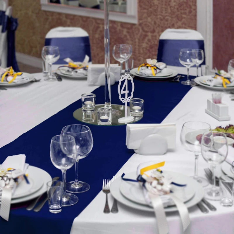 nappe table satin mariage événement extérieur banqueterie couleur or argent violet rouge festive