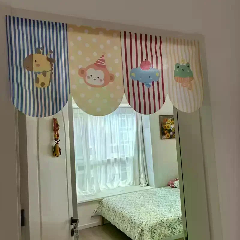 rideau fenetre decoration enfantine motifs animaux pois kawaii ludique suspension facile