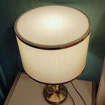 lampe table moderne or noir tissu beige base plate sans fixation led 21cm 41cm