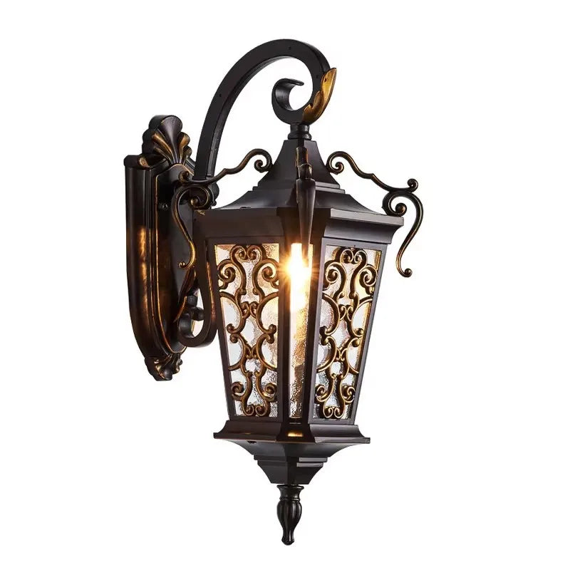 lampe murale classique ornements floraux verre opalin baroque fixations noir doréextérieur