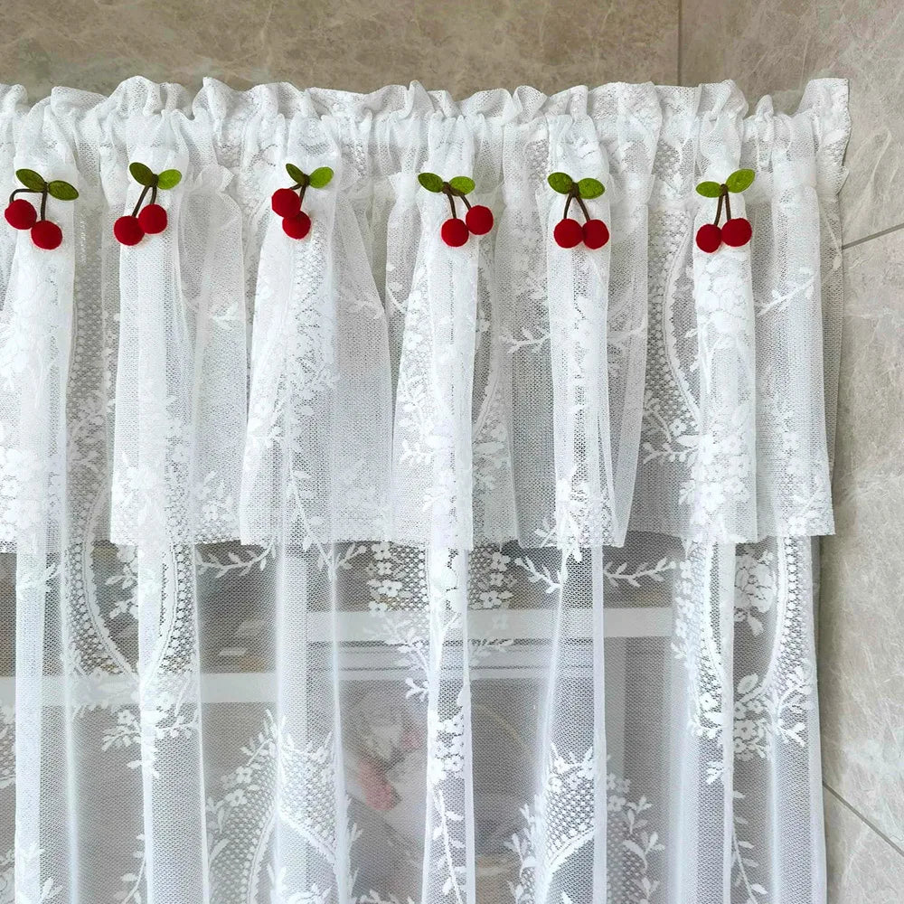 rideau dentelle blanc motif floral transparent classique erotique pompons cerises