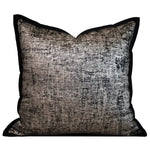 housse coussin moderne imprimé gris noir rouge peluche tissage carré décoration voiture salon chambre