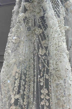 voile mariée blanc broderie strass bord coupé classique élégant dentelle paillettes translucide longueur personnalisable
