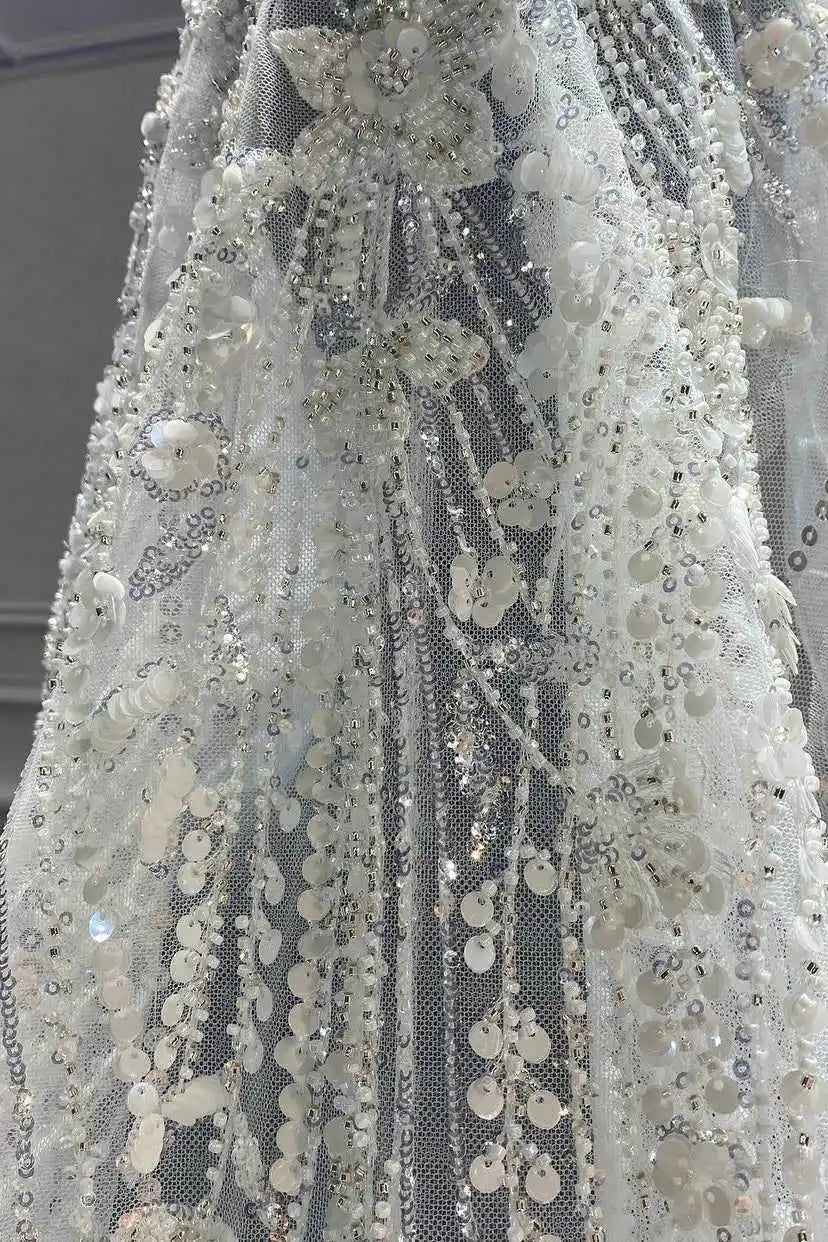 voile mariée blanc broderie strass bord coupé classique élégant dentelle paillettes translucide longueur personnalisable