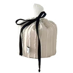 Sac mouchoirs soie rayures franges moderne noir beige clair foncé mouchoirs blancs