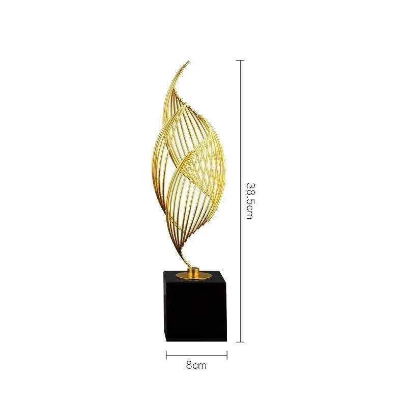 sculpture décorative feuille stylisée or noir moderne minimaliste ajourée asiatique fixée socle bois