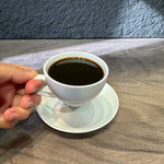 tasses blancs motifs latte art cœur feuille moderne soucoupe anniversaireDecoration deco patisserie