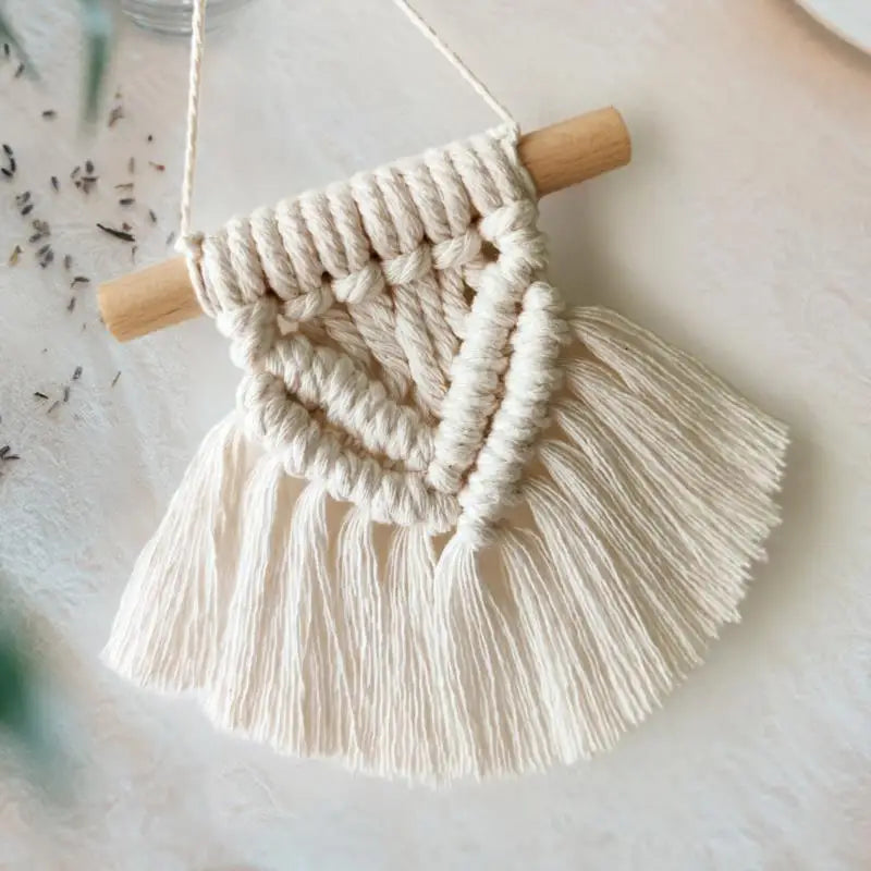 décoration bohème macramé tressé main artisanal couleur beige clair