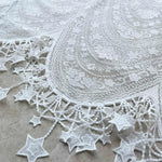 rideau blanc dentelle fleurs pompons cerises vintage romantique maison