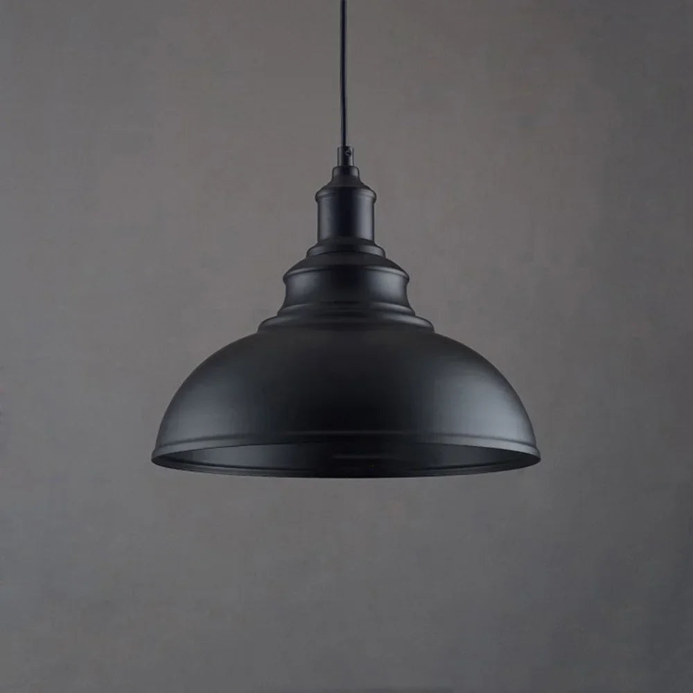 lampe suspendue industrielle rétro noir texture métallique striée salon chambrehôtel
