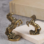 figurines chevaux bronze doré reliefs détaillés motifs floraux caractères chinois base armure salon décoration